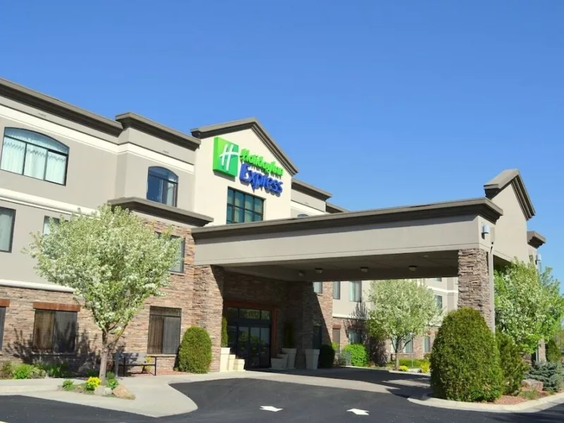 Holiday Inn Express Suites Bozeman West