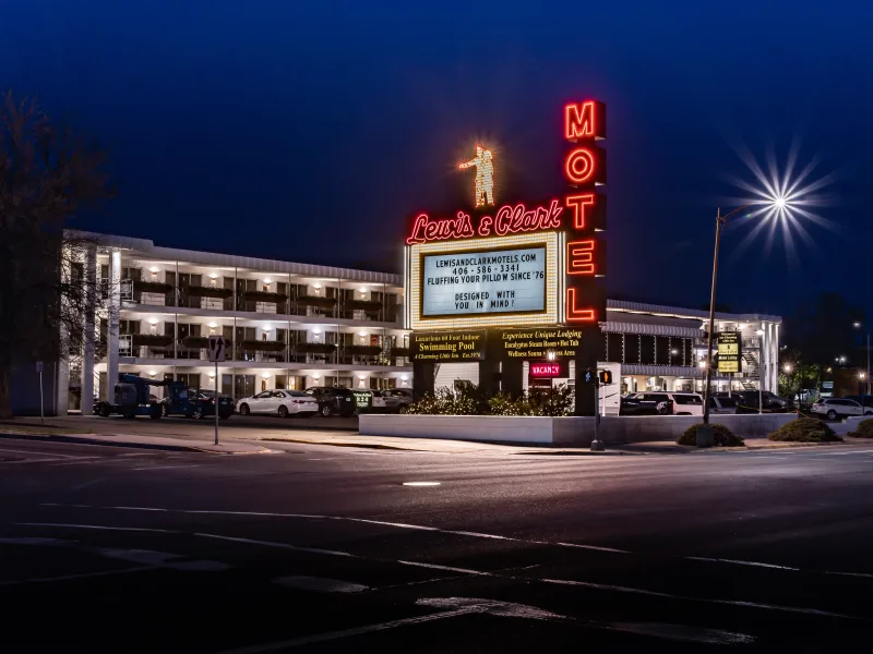 LC Night Shot for web tourism header photo 1