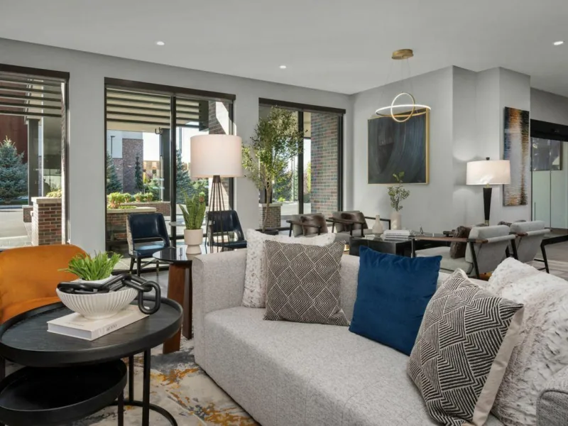 Cy bzncy lobby seating 23451 Classic Hor