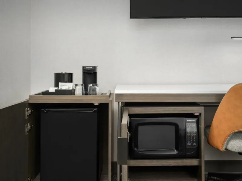 Cy bzncy room amenities 21560 Wide Hor 2023 12 27 193045 jjzh