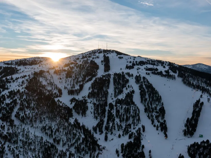 Great divide ski